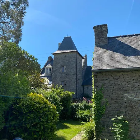 Manoir Des Bords De Rance * Plouër-sur-Rance